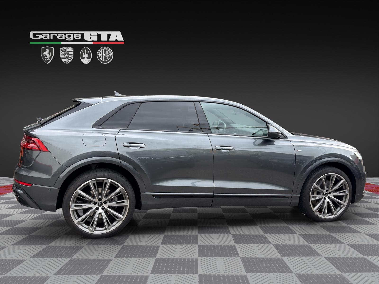 AUDI Q8 55 TFSI e quattro PHEV tiptronic-image-5