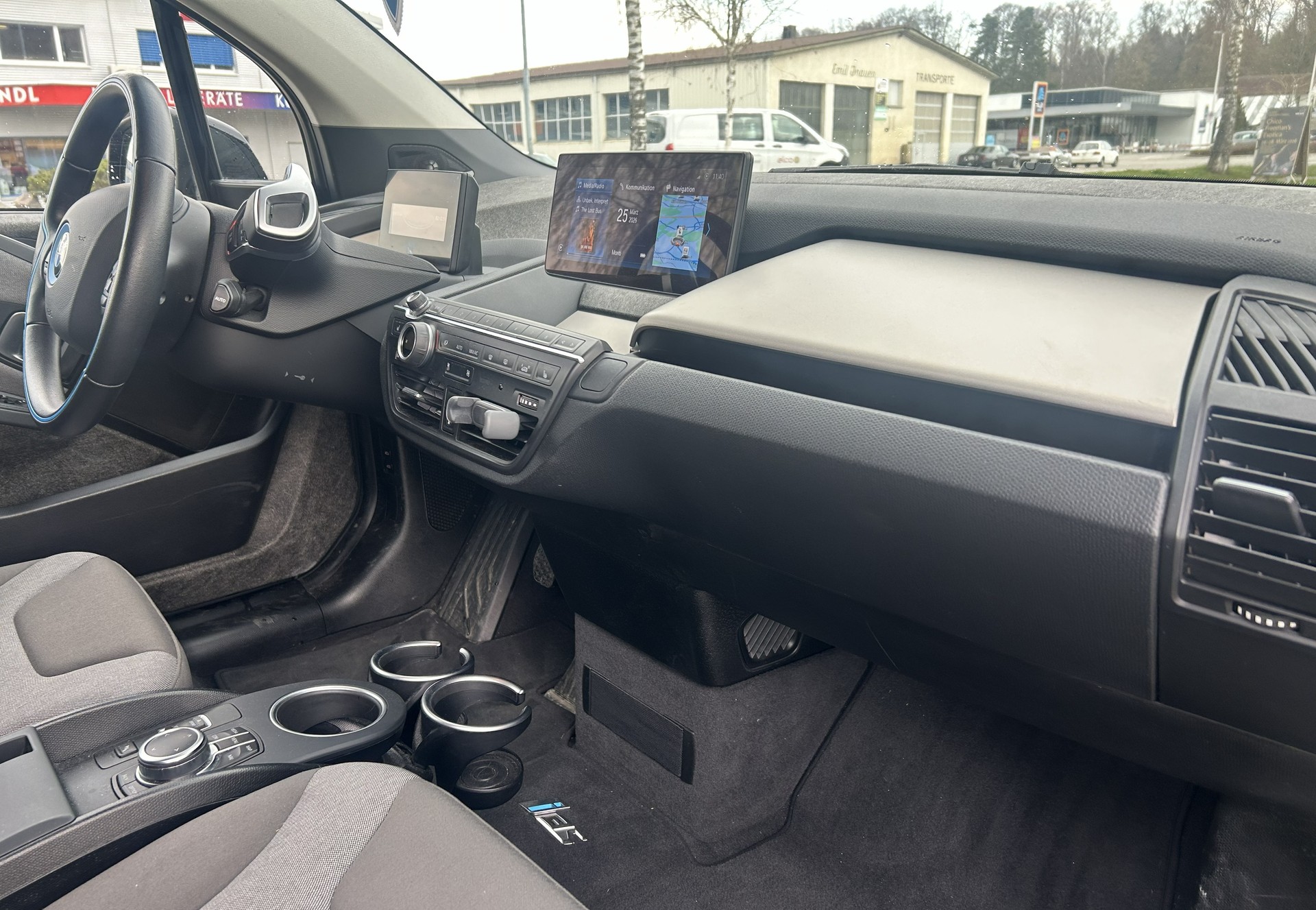 BMW i3s (120Ah) Fleet Edition-image-1