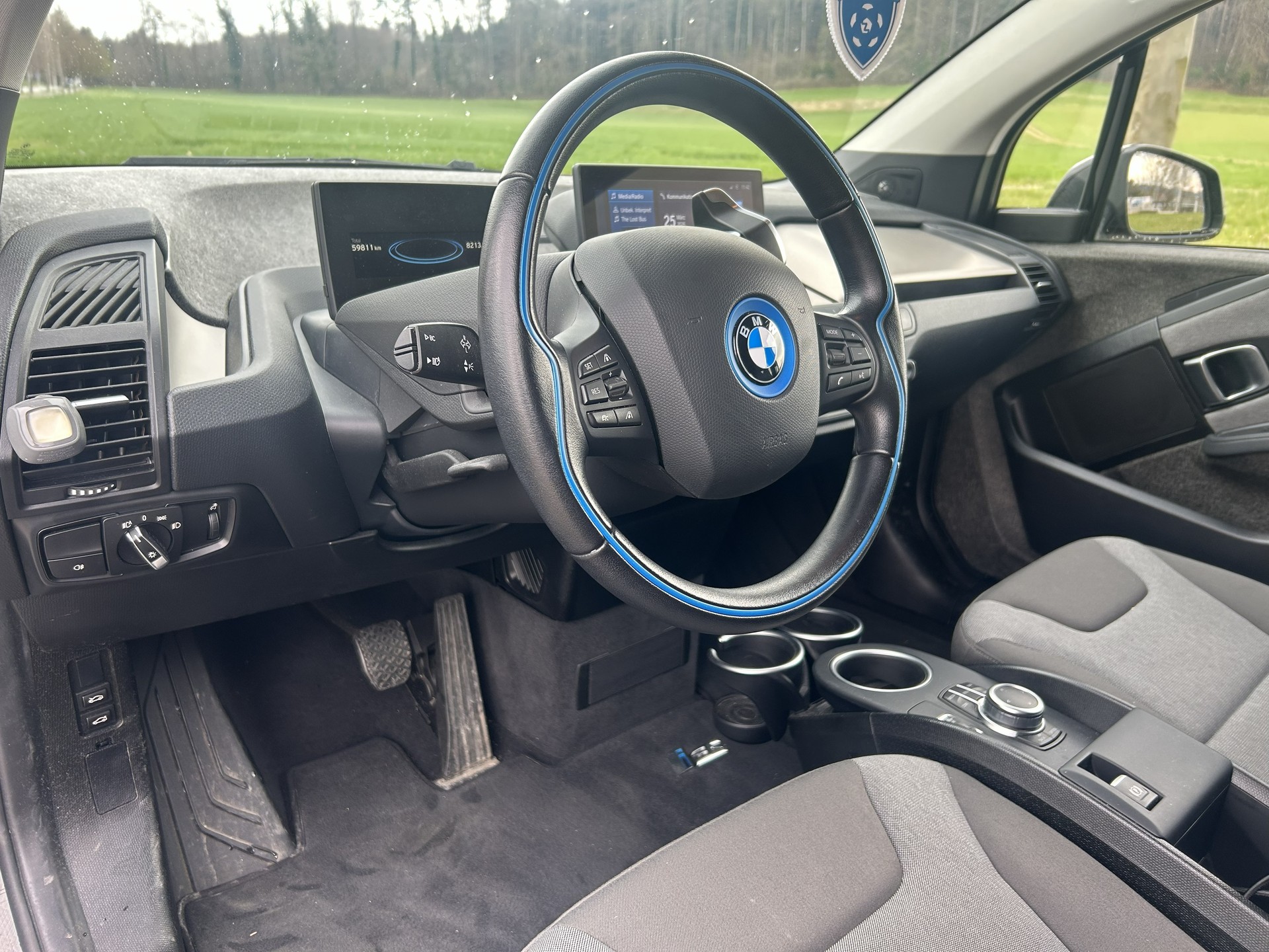 BMW i3s (120Ah) Fleet Edition-image-2
