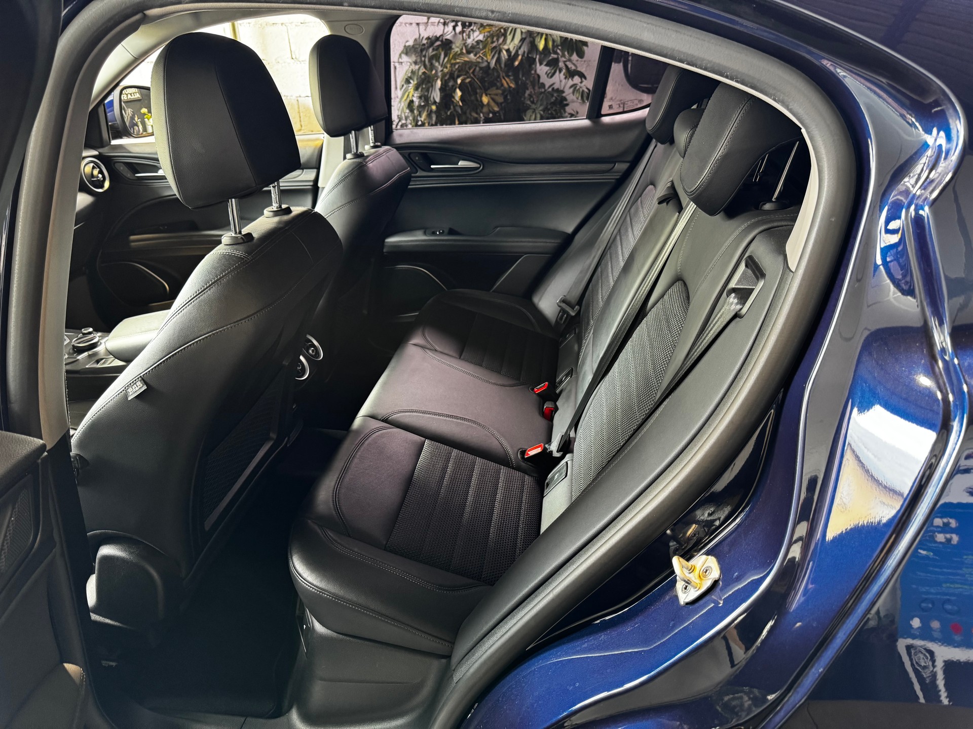 ALFA ROMEO Stelvio 2.2 JTDM Executive Q4 Automatic-image-4
