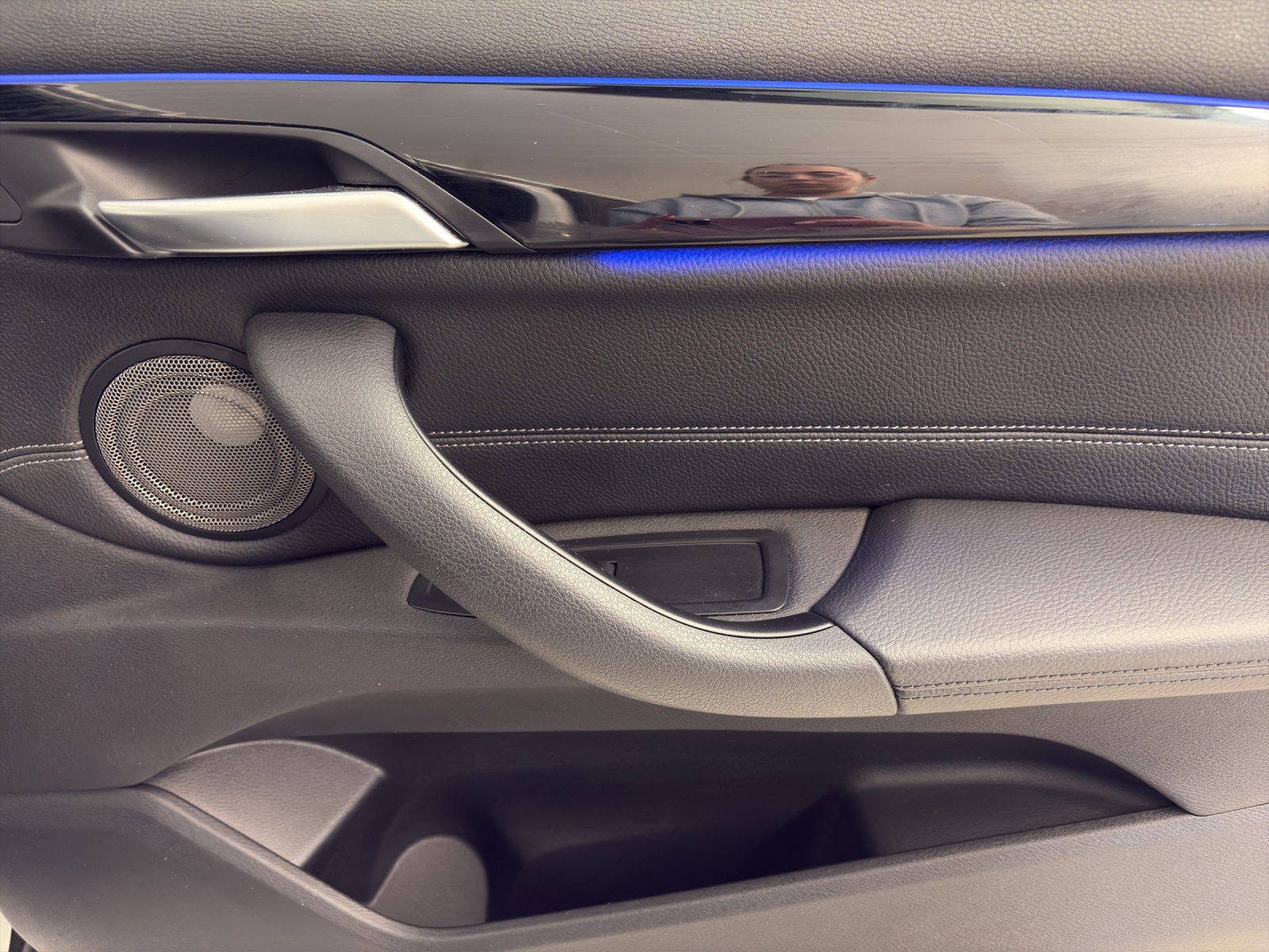 BMW X1 sDrive 18i xLine-image-10