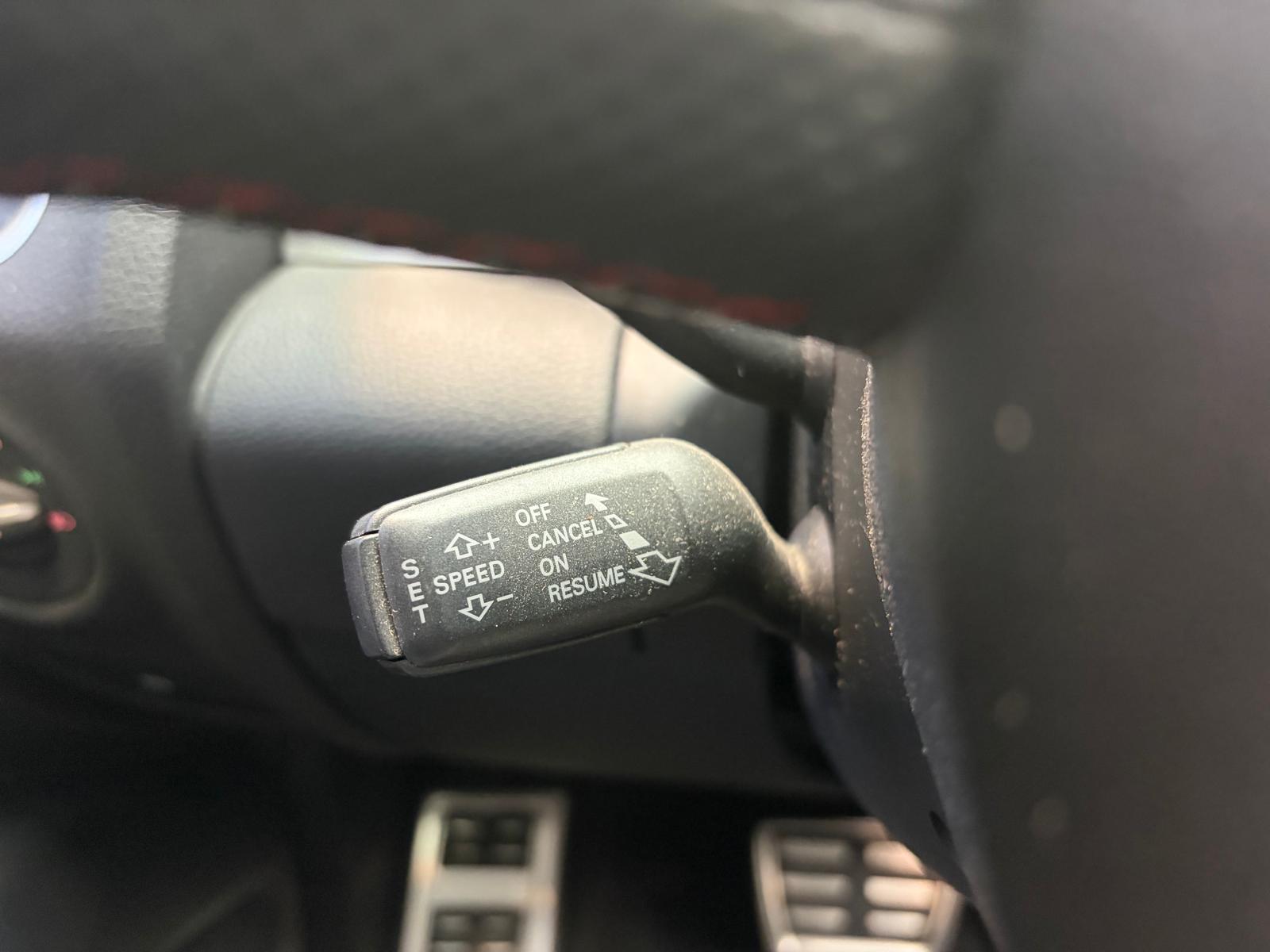 AUDI Q7 3.0 TDI SLine quattro tiptronic - 7 Places - Toit ouvrant - Apple Car Play/ Android Auto-image-22