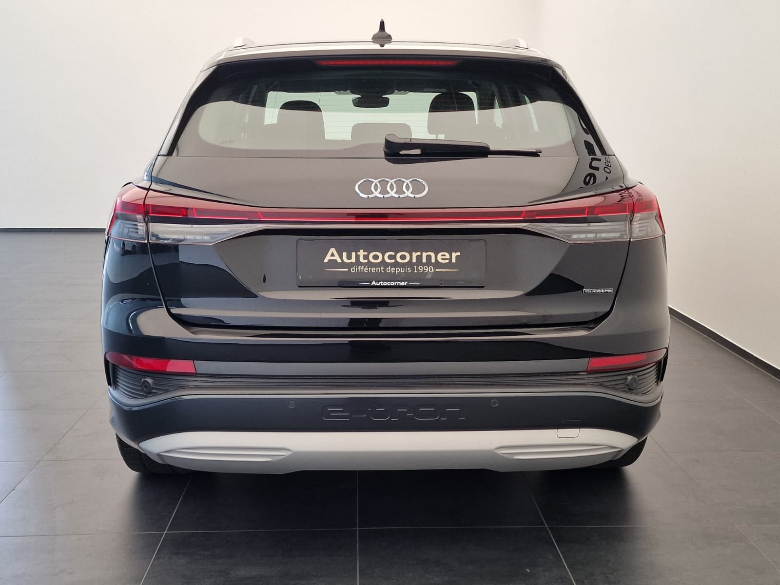 AUDI Q4 e-tron 50 quattro-image-8