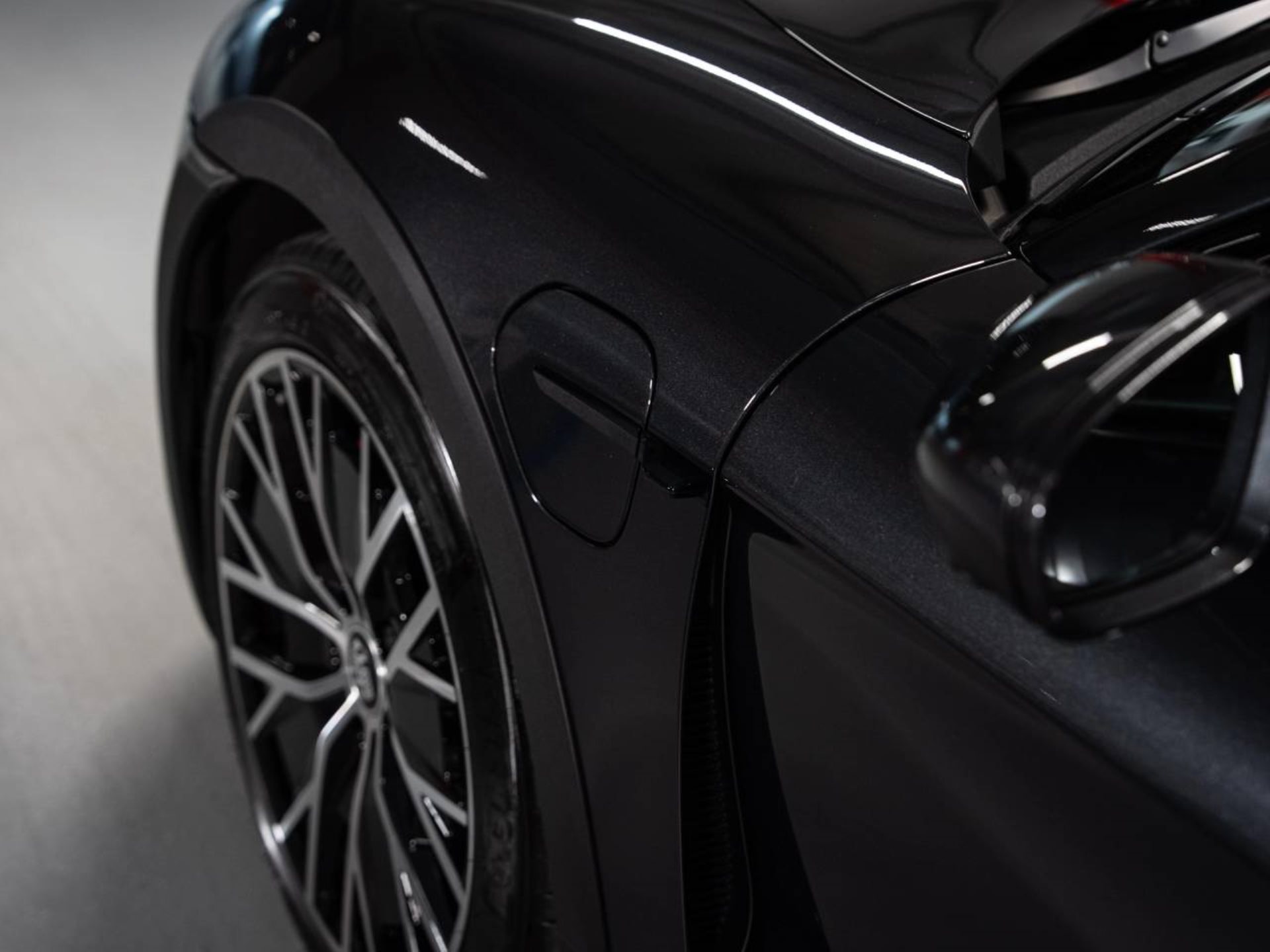 PORSCHE Taycan 4S Cross Turismo (MY22)-image-21