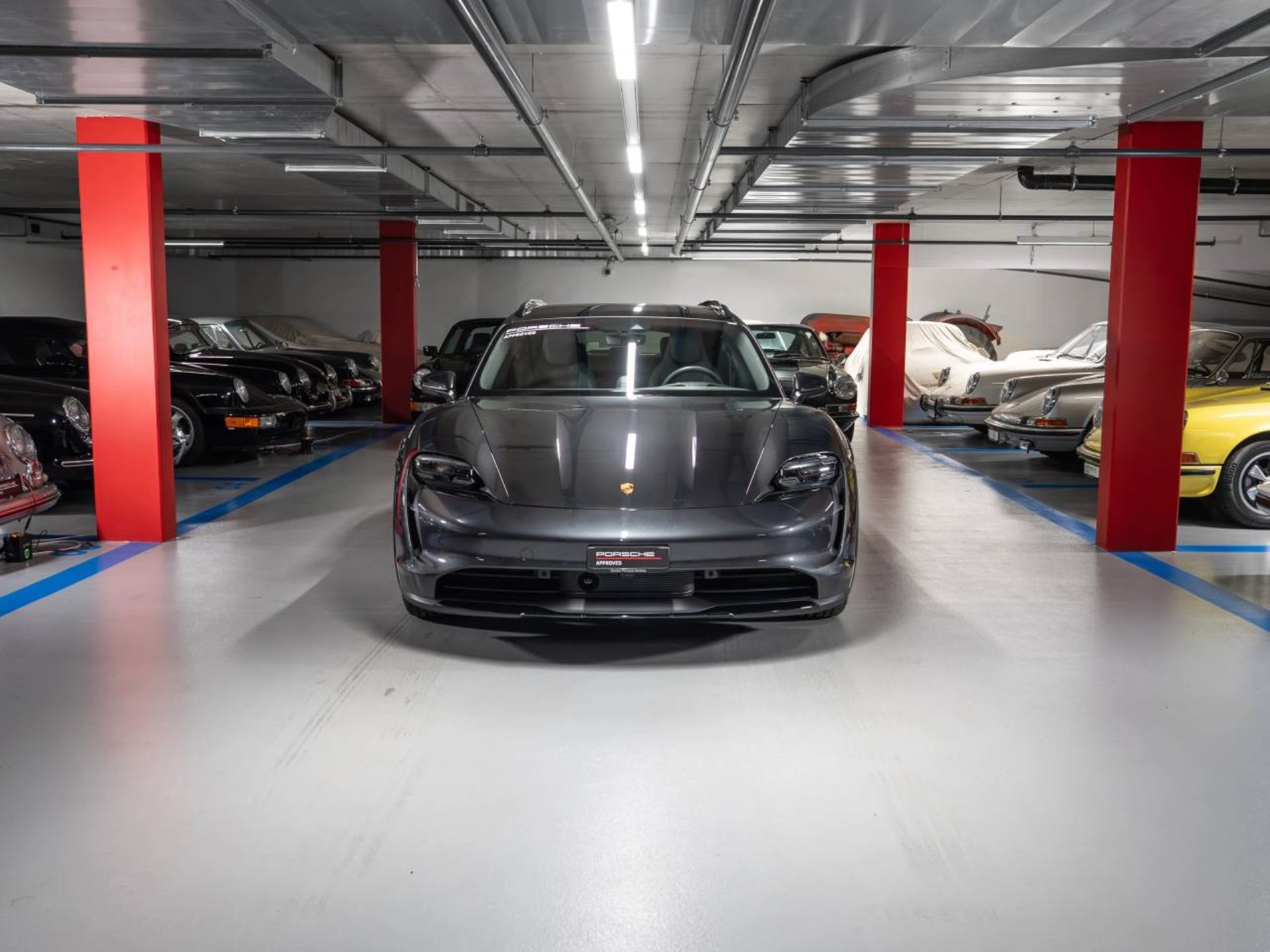 PORSCHE Taycan 4S Cross Turismo (MY22)-image-1