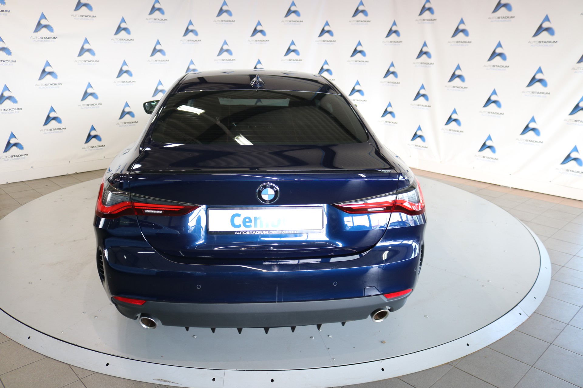 BMW 420i xDrive Coupé Steptronic-image-22