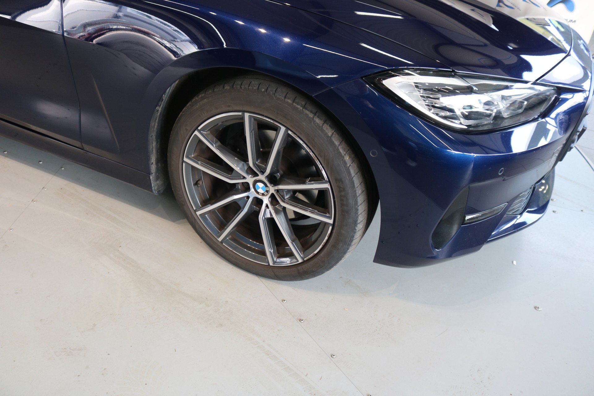 BMW 420i xDrive Coupé Steptronic-image-28