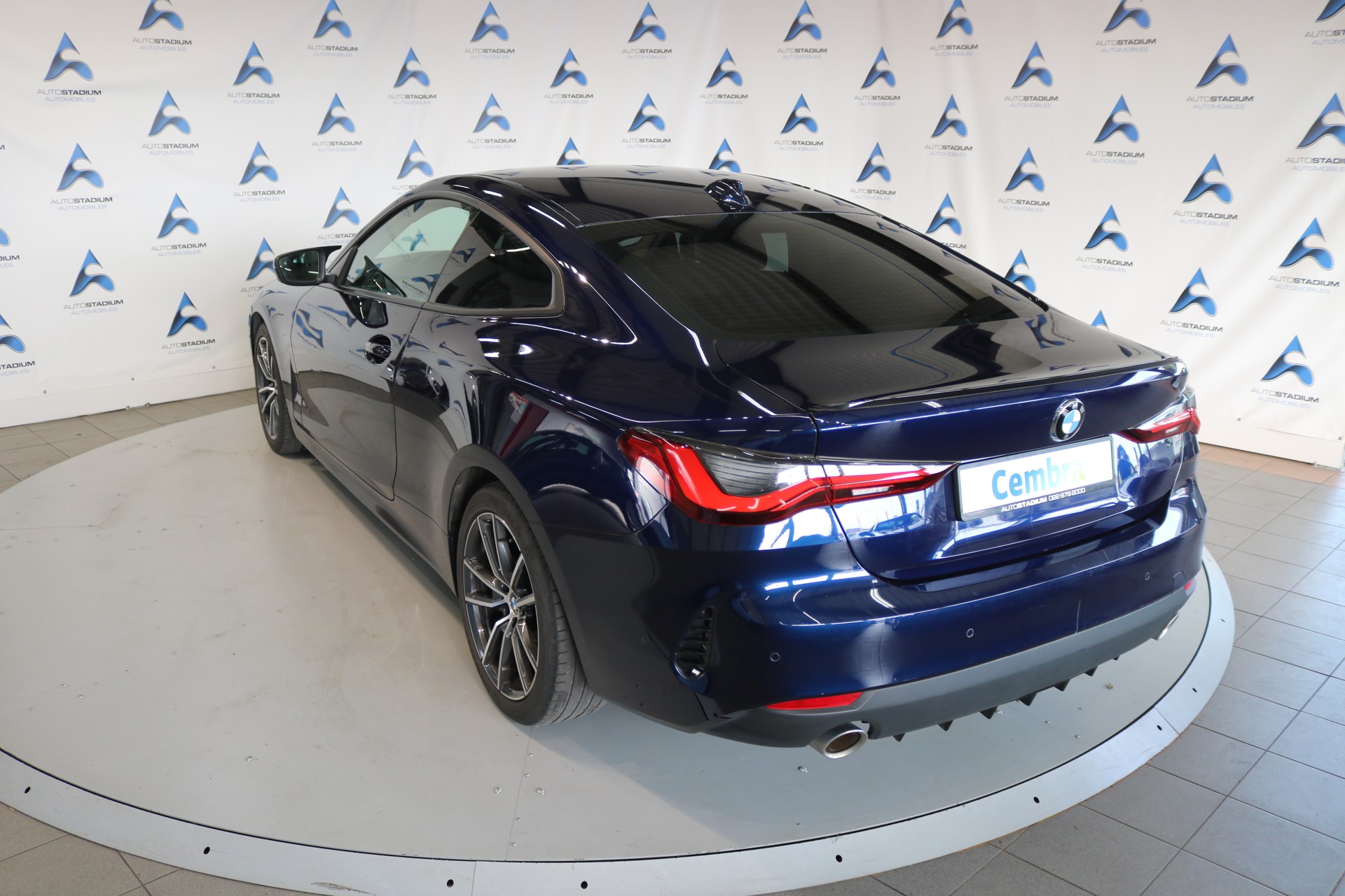BMW 420i xDrive Coupé Steptronic-image-21