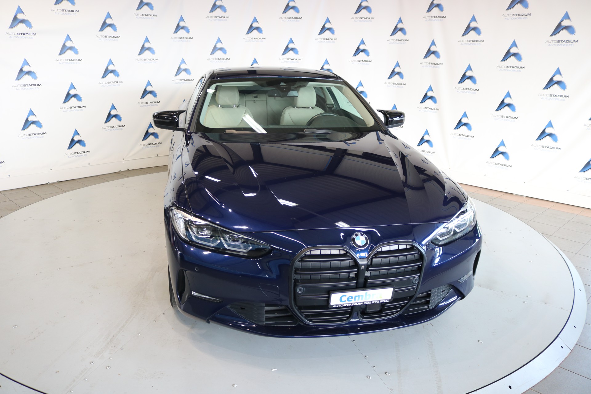BMW 420i xDrive Coupé Steptronic-image-8