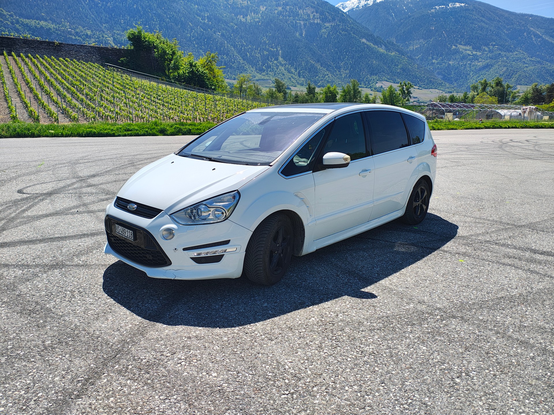 FORD S-Max 2.2 TDCi TitaniumS-image-0