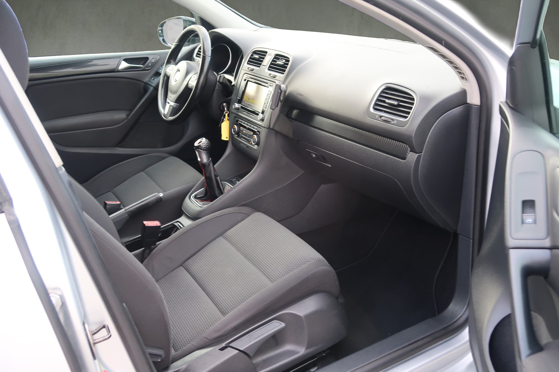VW Golf 1.6 TDI Comfortline-image-14