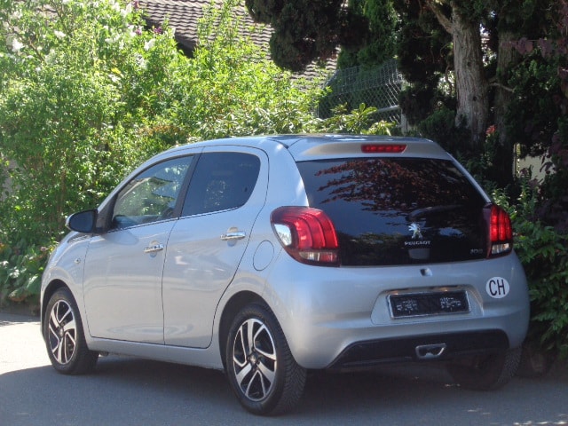 PEUGEOT 108 1.2 VTi Active-image-2