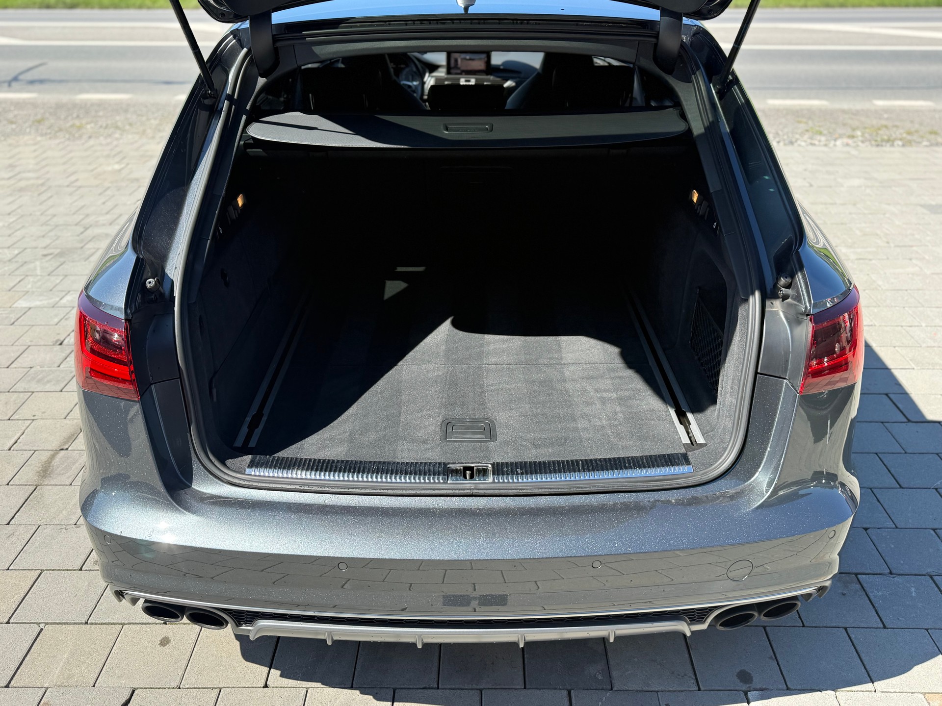 AUDI S6 Avant 4.0 TFSI V8 quattro S-tronic-image-8