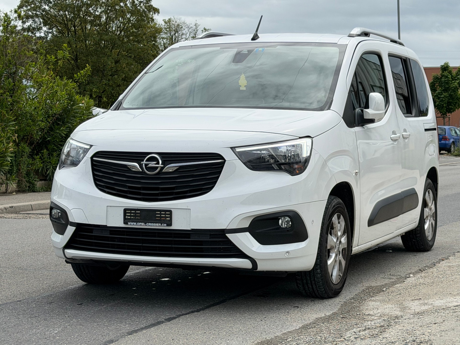OPEL Combo Life 1.2 Innovation