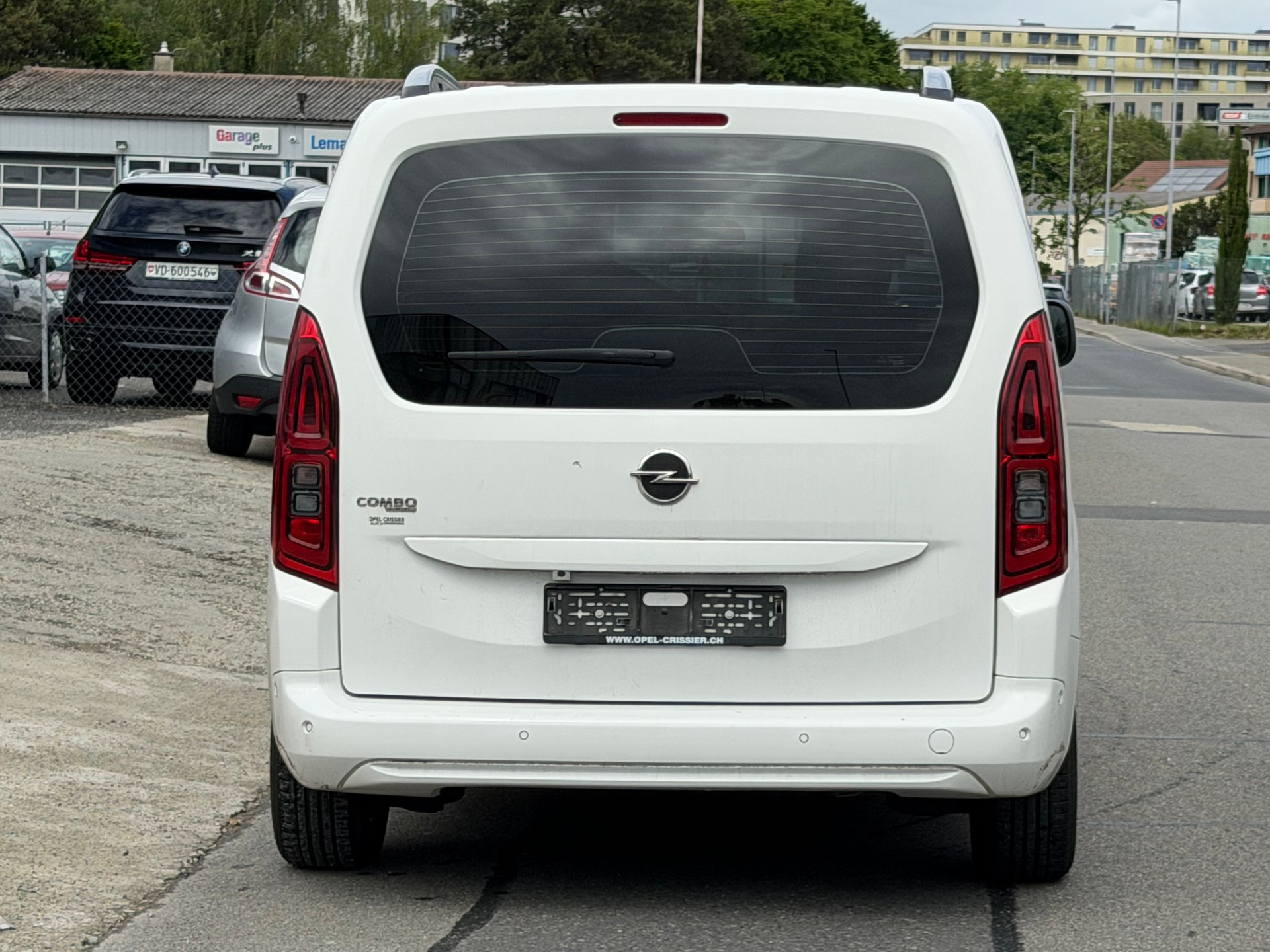 OPEL Combo Life 1.2 Innovation-image-4