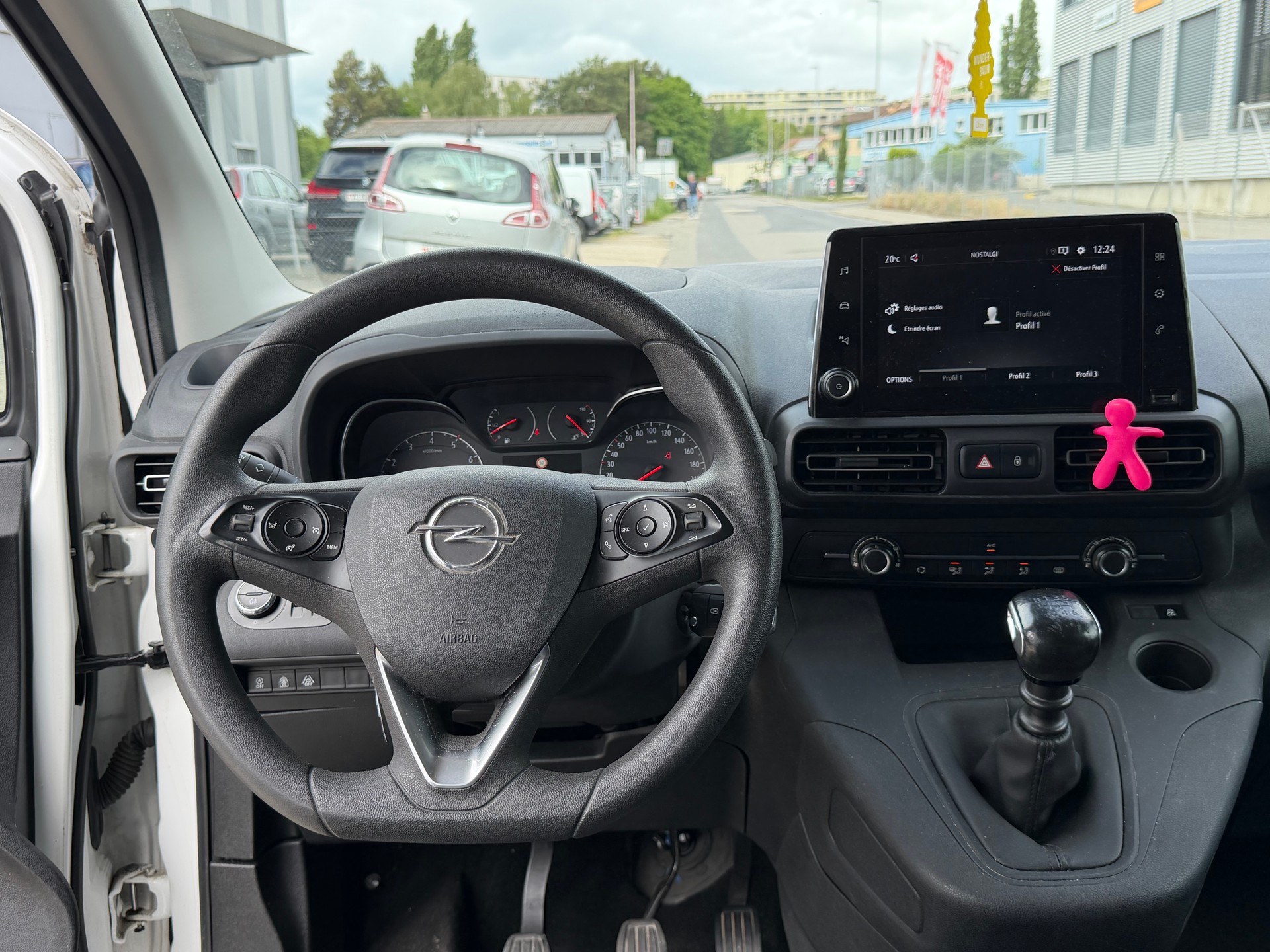 OPEL Combo Life 1.2 Innovation-image-9