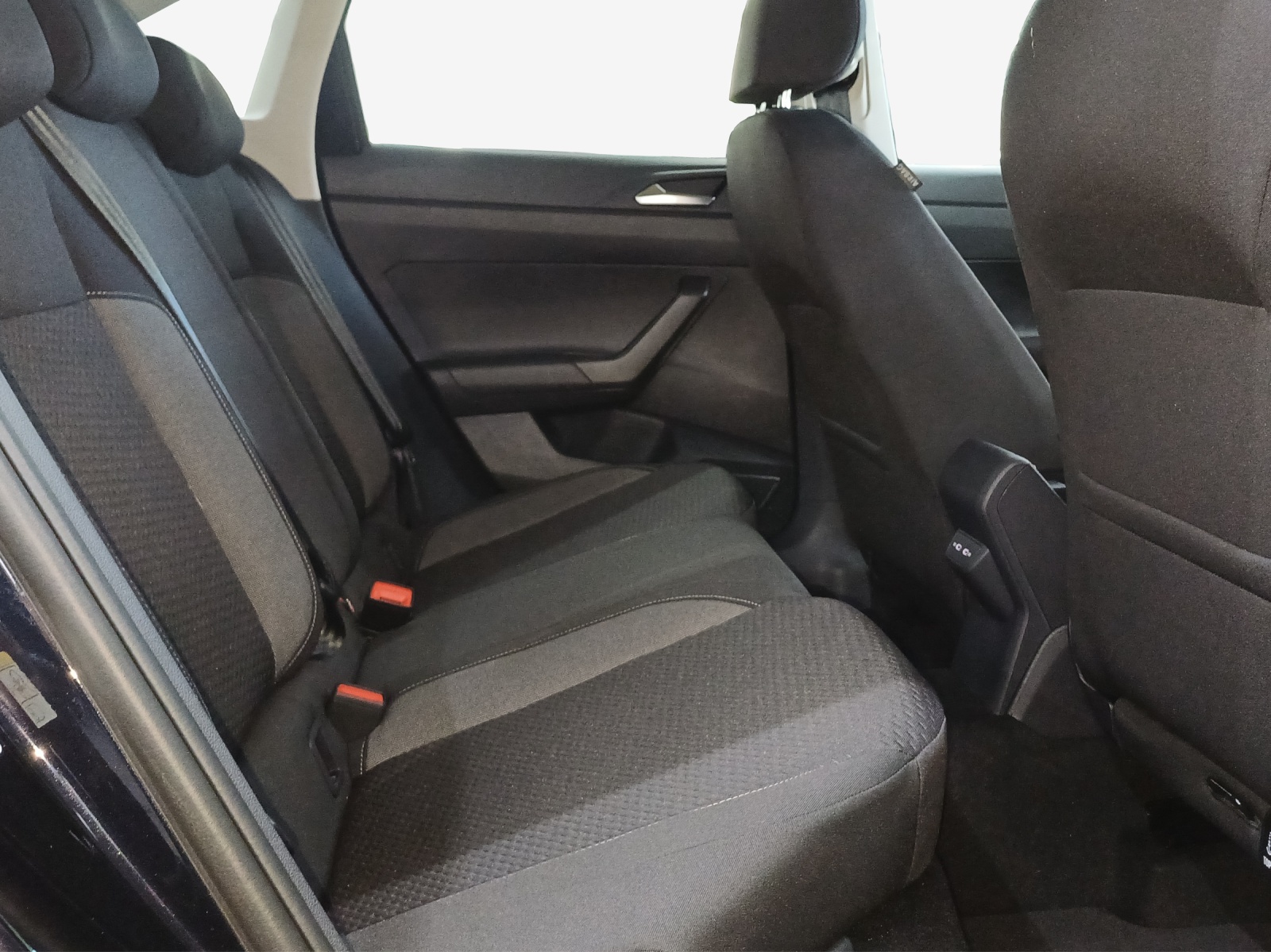 VW Taigo 1.0 TSI Life United DSG-image-14
