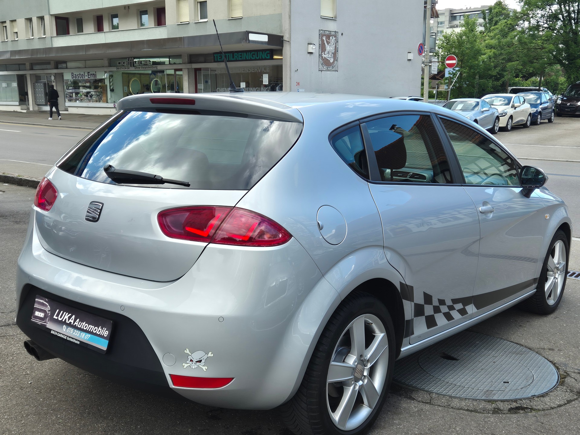 SEAT Leon 1.8 TSI Style DSG-showroom-element-3