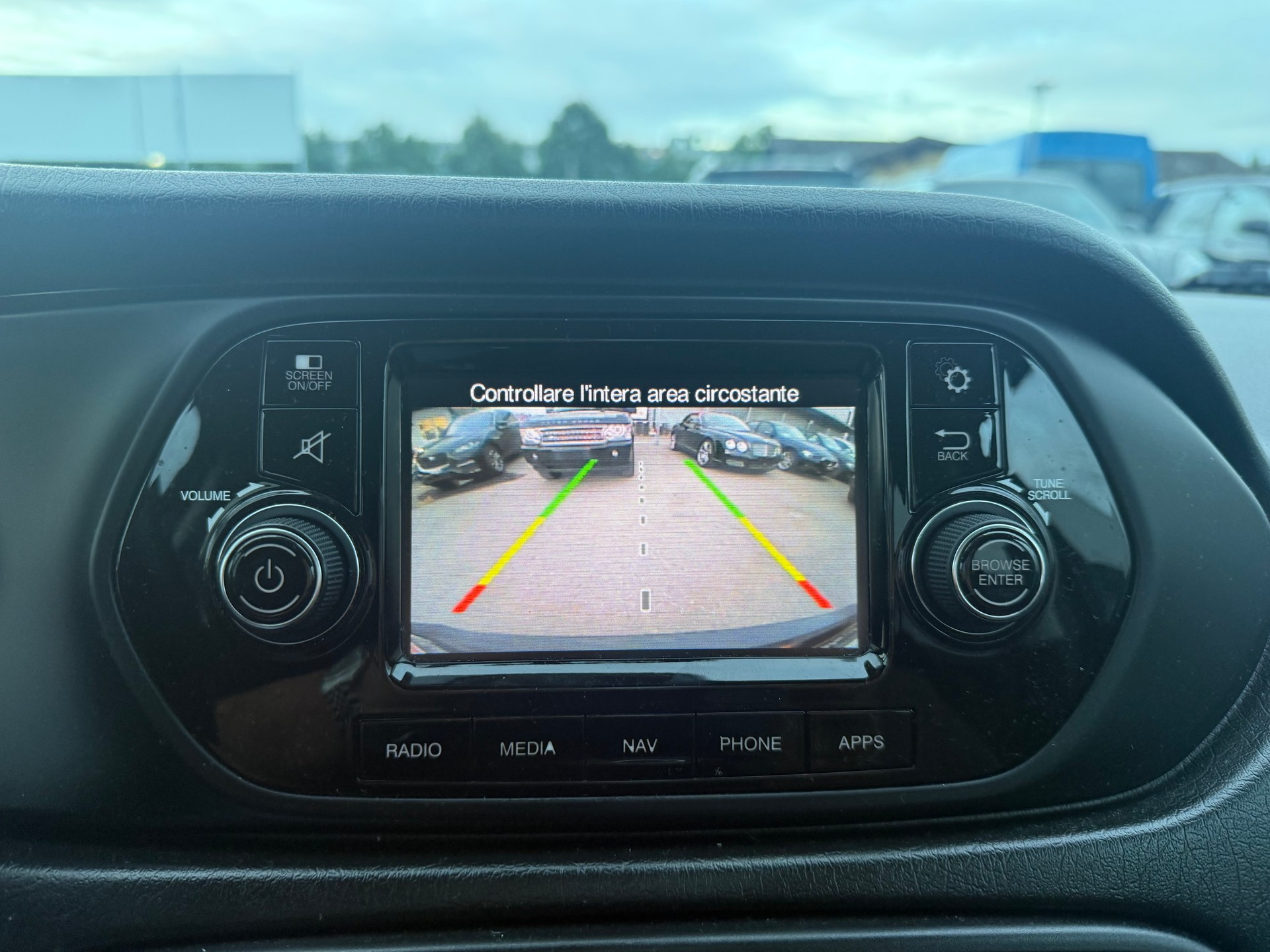 FIAT Tipo 1.6 MJ Opening Edition + Limousine / Ab MFK 10.2024 / Navi / Rückfahrkamera / PDC-image-9