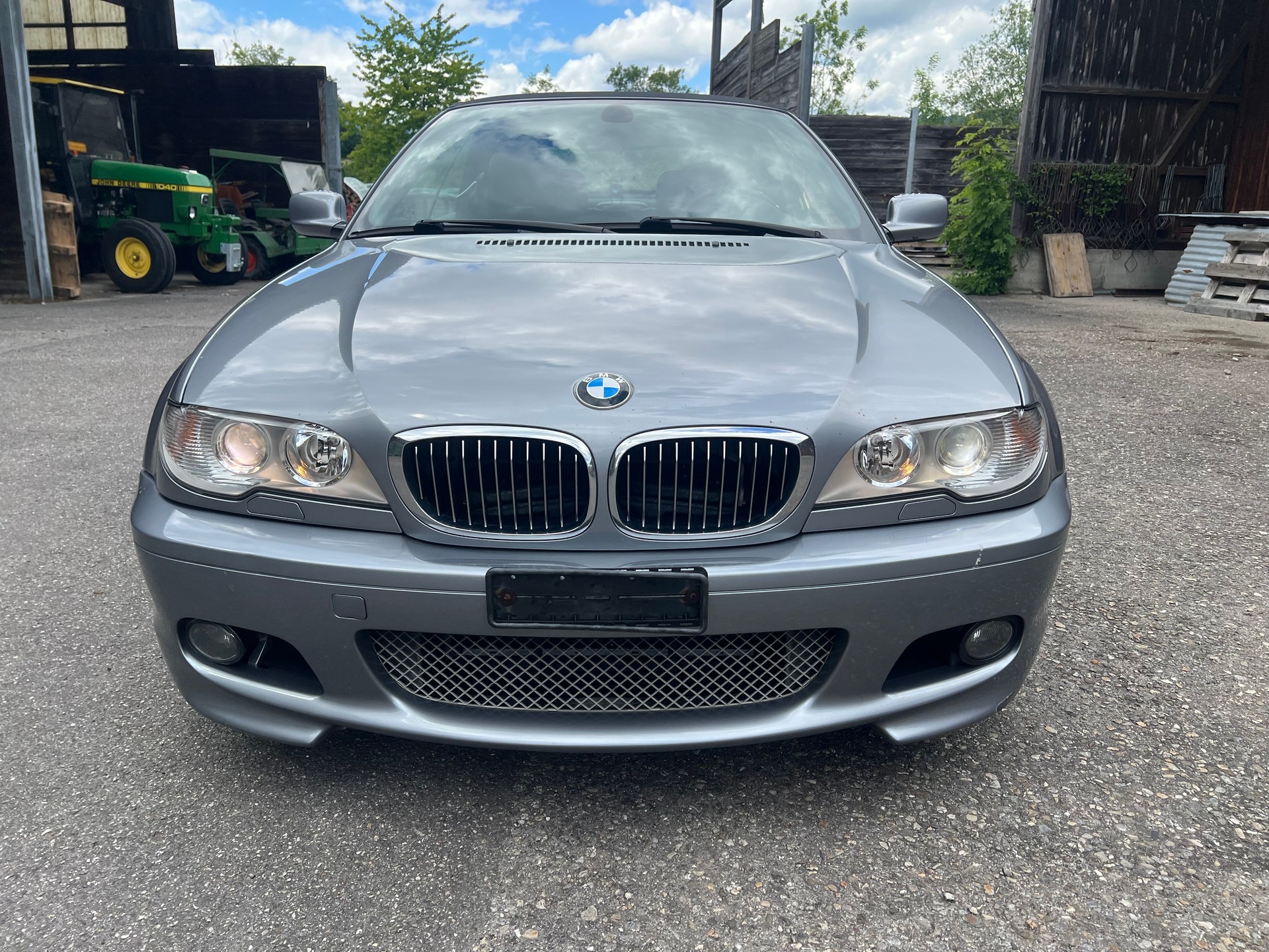 BMW 330Ci Cabriolet-image-7