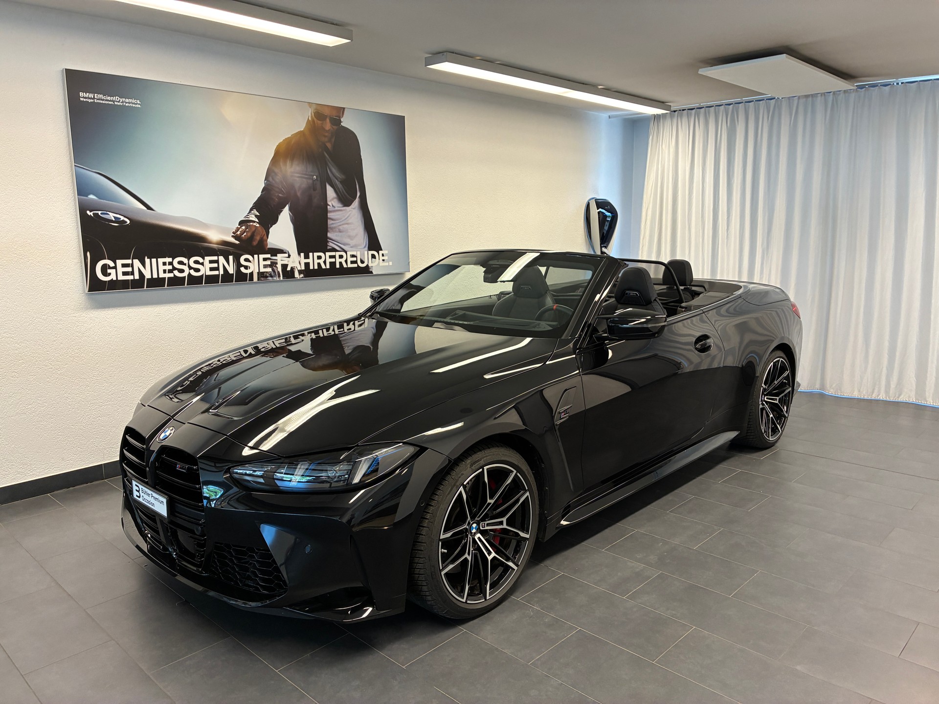 BMW M4 Competition xDrive Cabrio