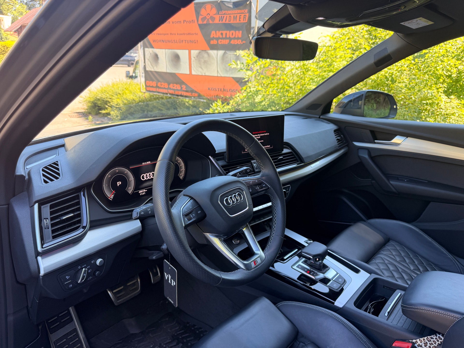 AUDI Q5 Sportback 40 TDI Blackedition quattro S-tronic-image-6