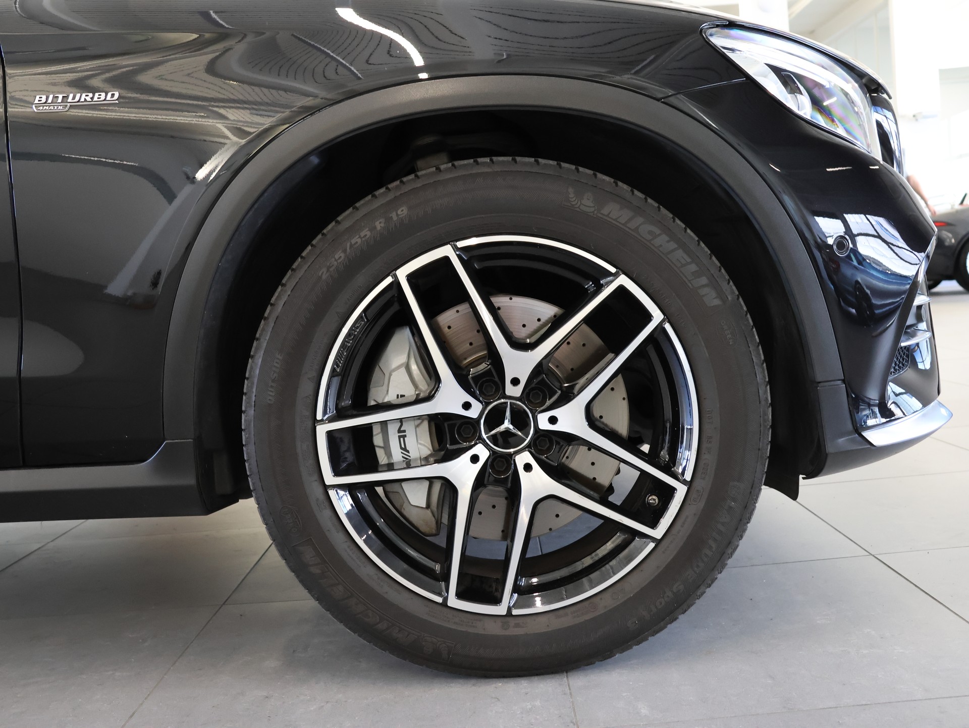 MERCEDES-BENZ GLC 43 AMG 4Matic 9G-Tronic *Panorama*Ambientebeleuchtung*Burmester*-image-7