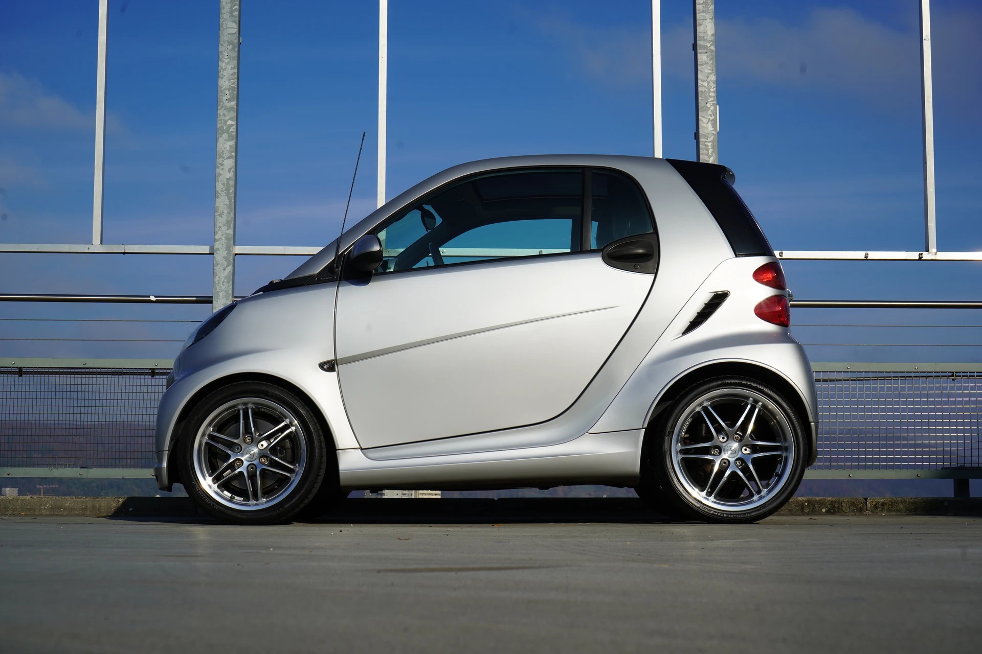 SMART FORTWO BRABUS XCLUSIVE SOFTOUCH l 102 PS-showroom-element-1