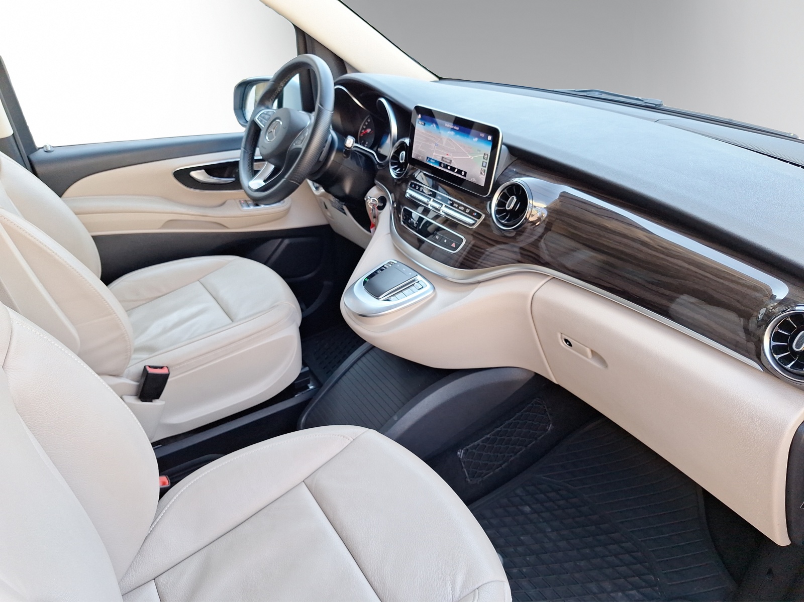 MERCEDES-BENZ Marco Polo 250 d 4matic-image-10