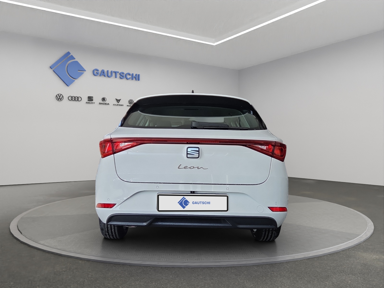 SEAT Leon ST 1.5 eTSI mHEV DSG Style-image-3