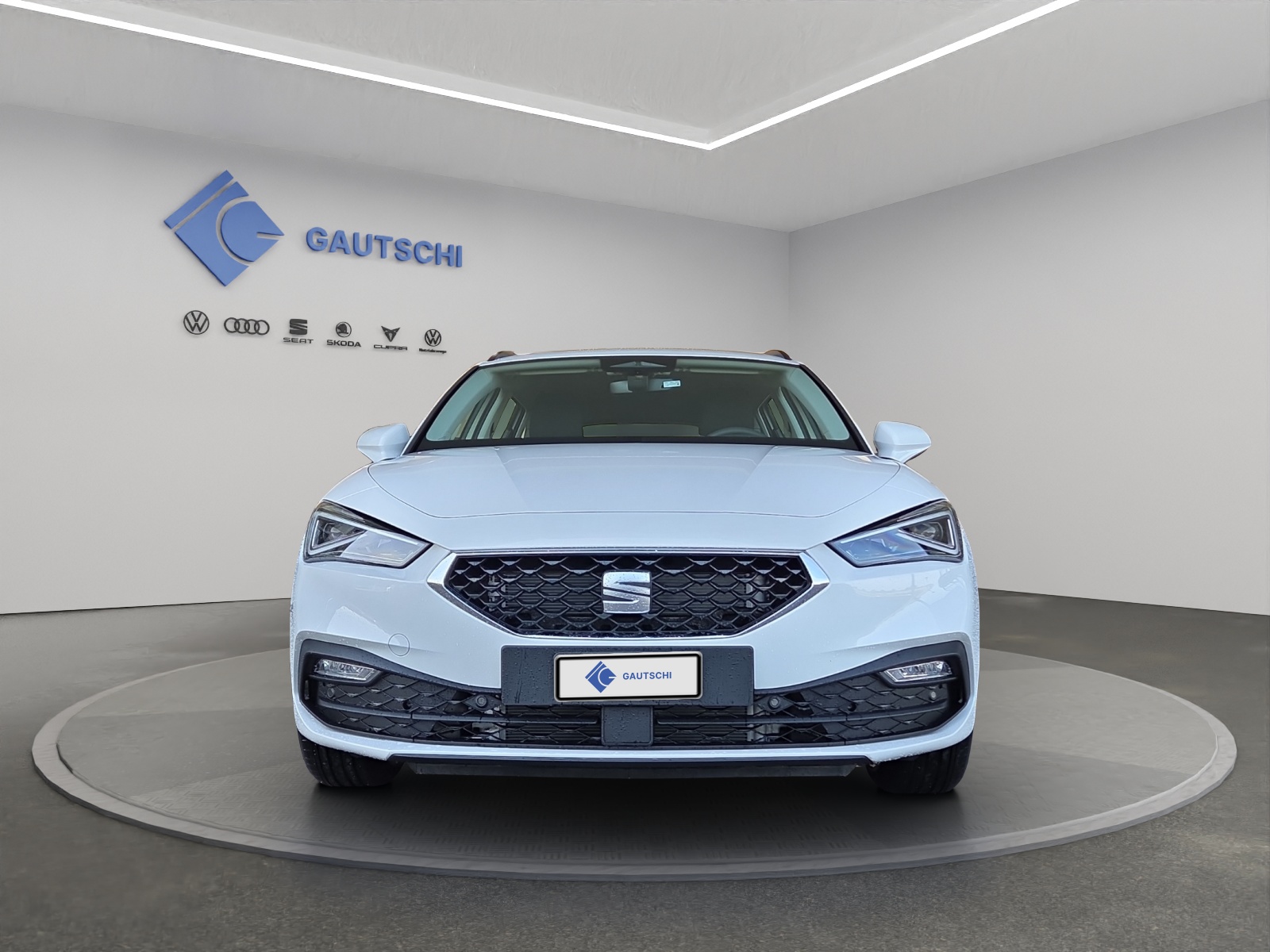 SEAT Leon ST 1.5 eTSI mHEV DSG Style-image-4