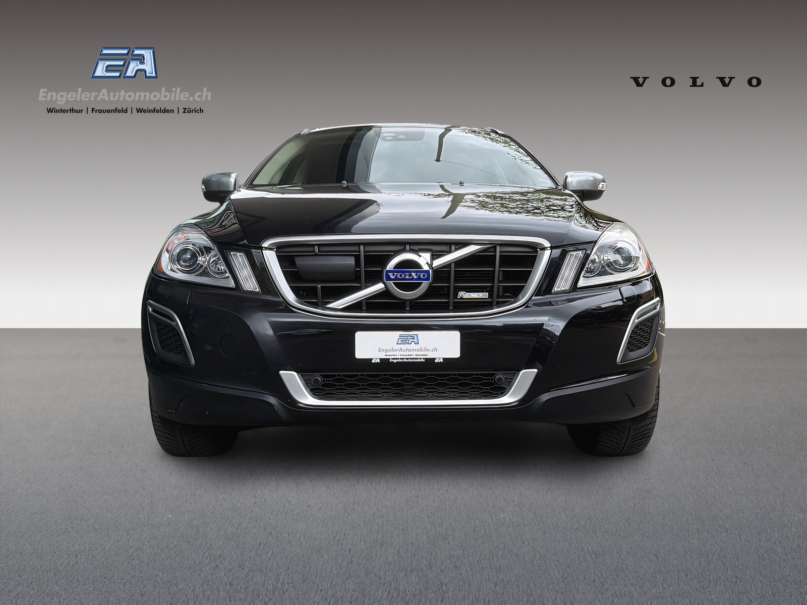 VOLVO XC60 2.4 D5 Kinetic R-Design AWD-image-1