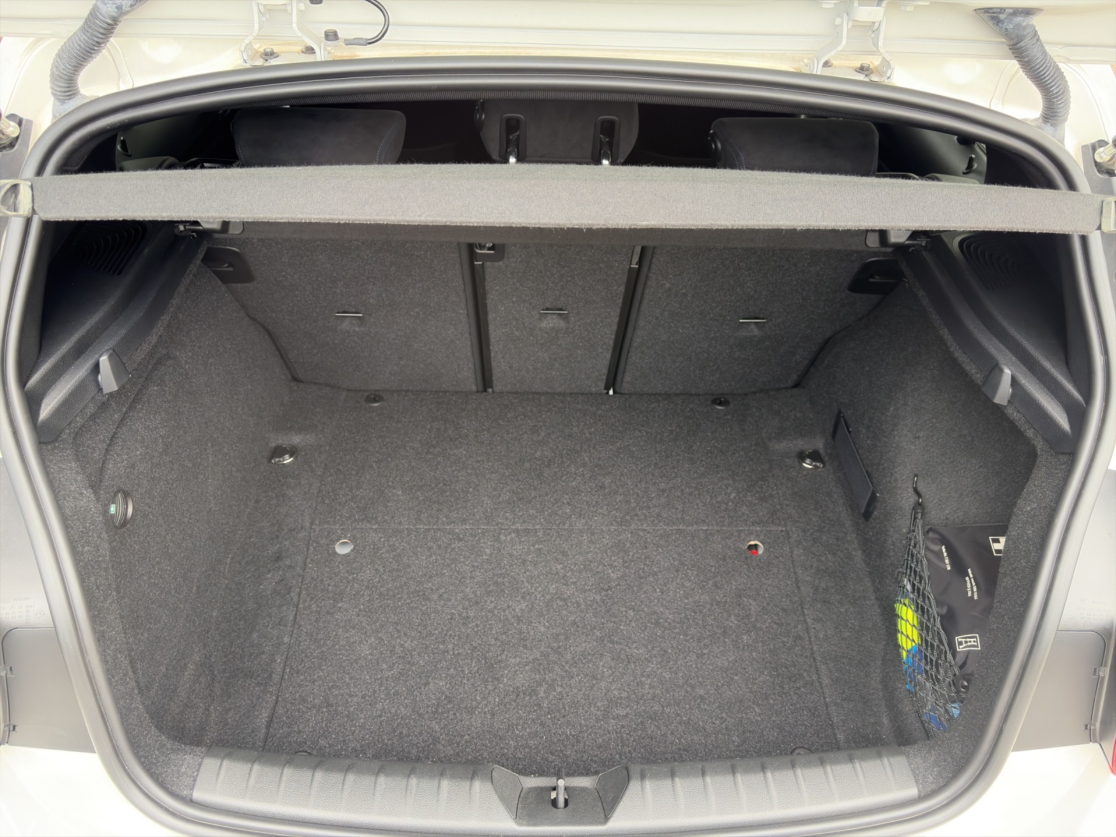 BMW 125i Steptronic-image-12