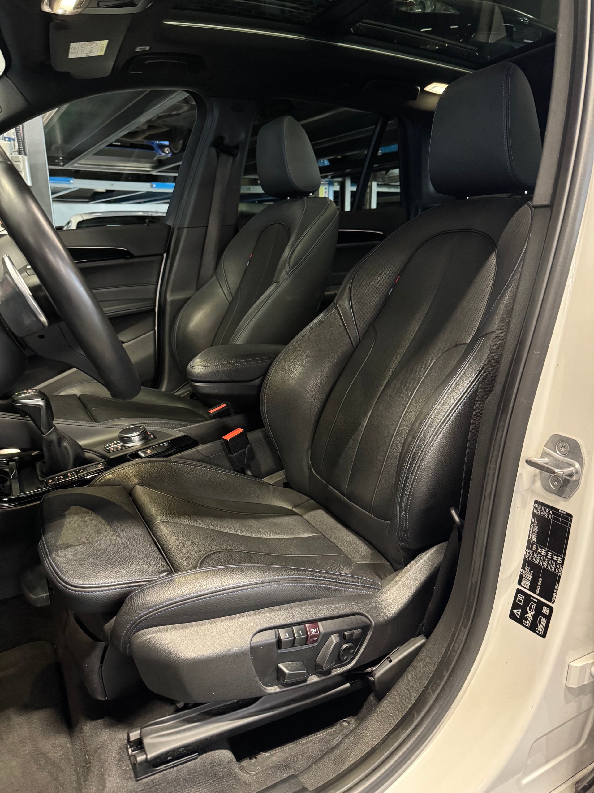 BMW X1 xDrive 25i M Sport Steptronic-image-8