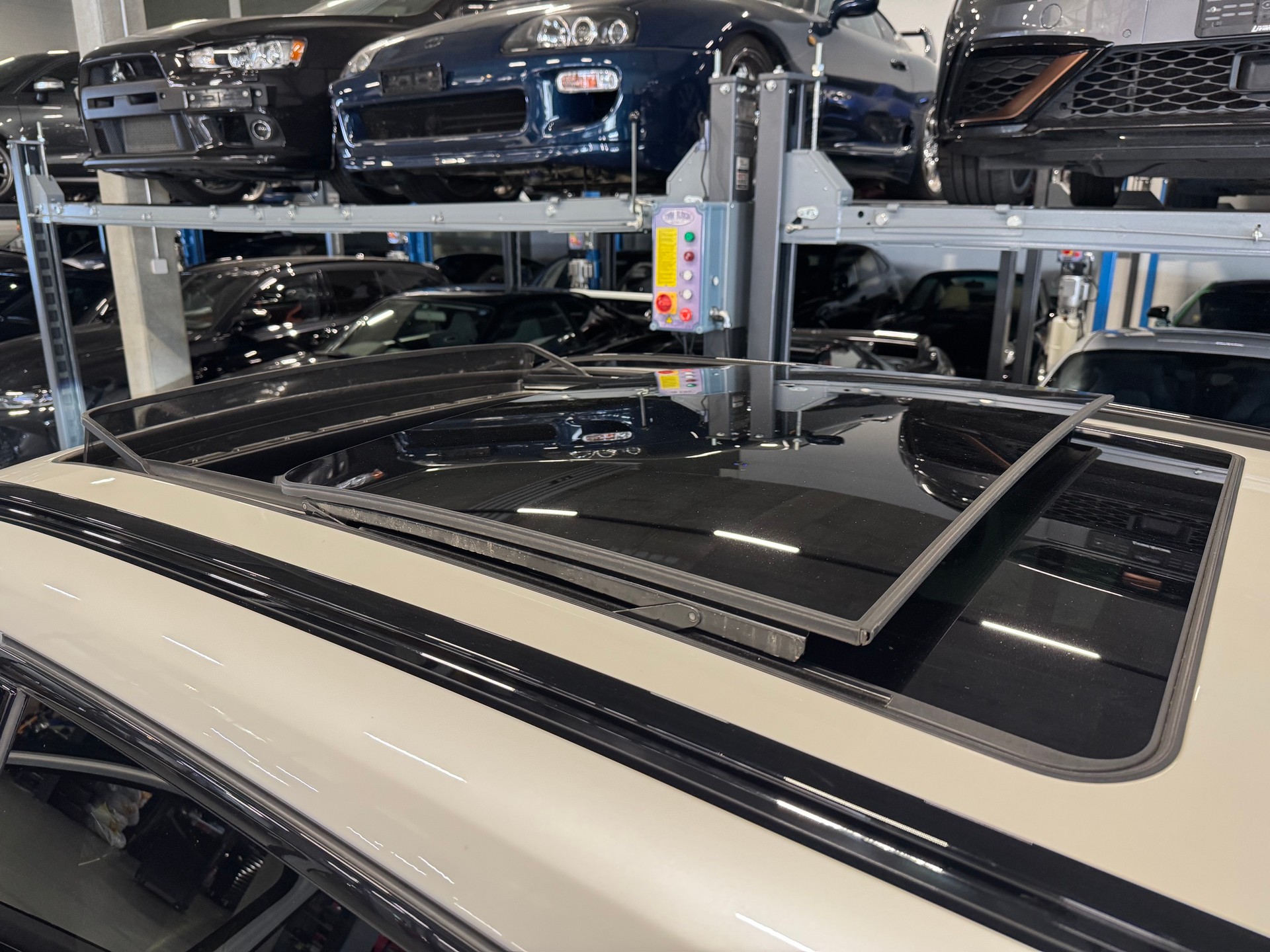 BMW X1 xDrive 25i M Sport Steptronic-image-5