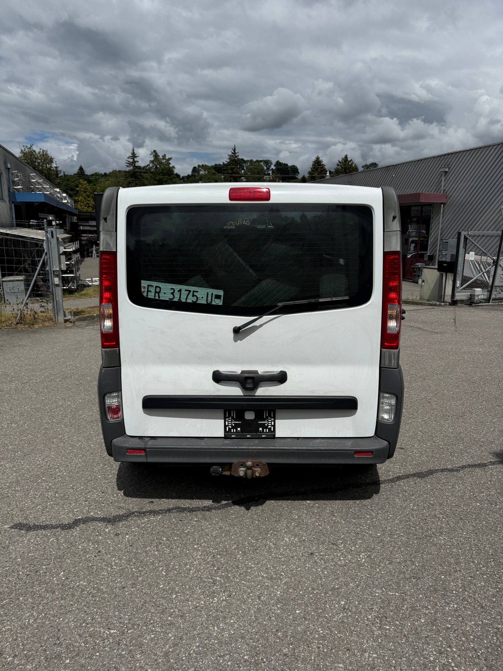 RENAULT Trafic 2.0 dCi 90 2.7t L1H1-image-4
