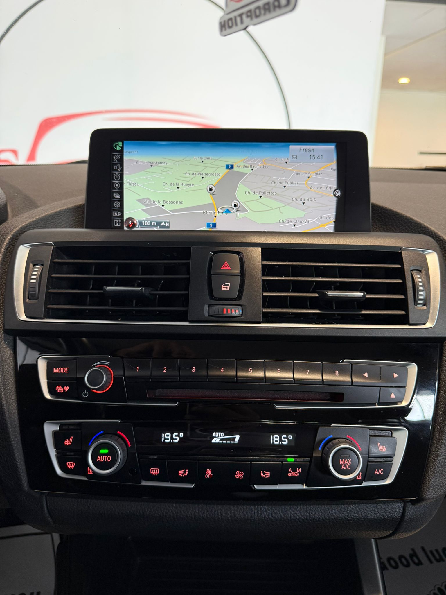 BMW 118d xDrive M Sport-image-8