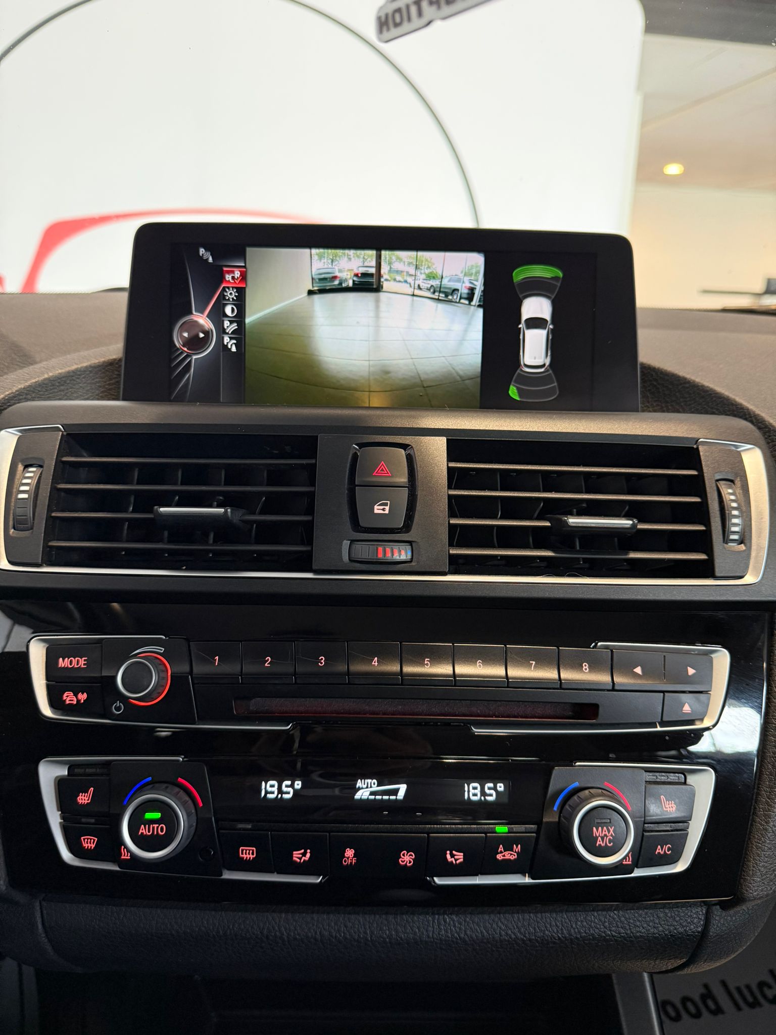 BMW 118d xDrive M Sport-image-9