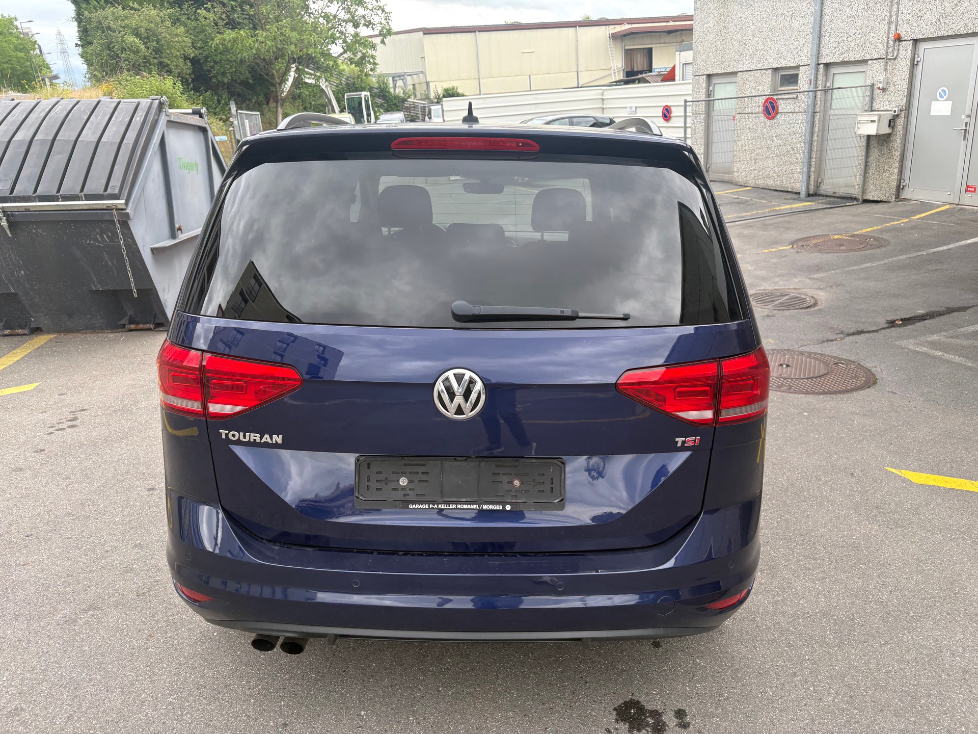 VW Touran 1.4 TSI BlueMotion Technology Trendline DSG-image-4