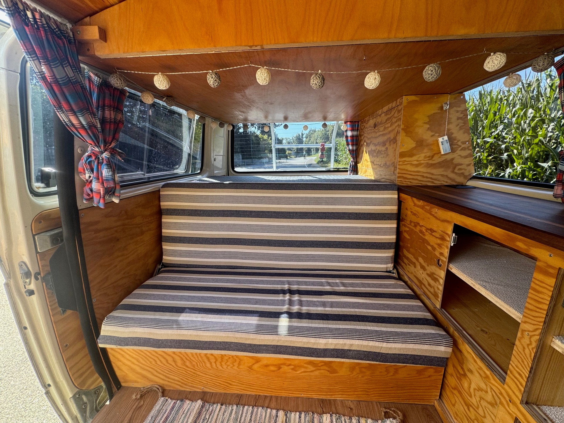 VW VW Typ 2 als Camper ausgebaut-image-2