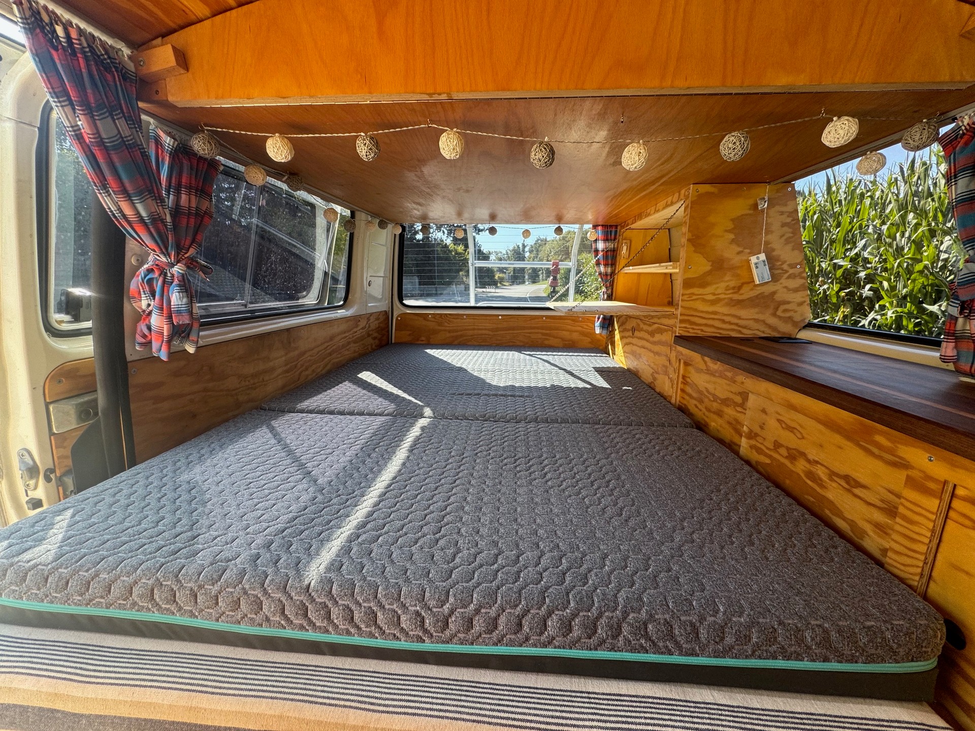 VW VW Typ 2 als Camper ausgebaut-image-3