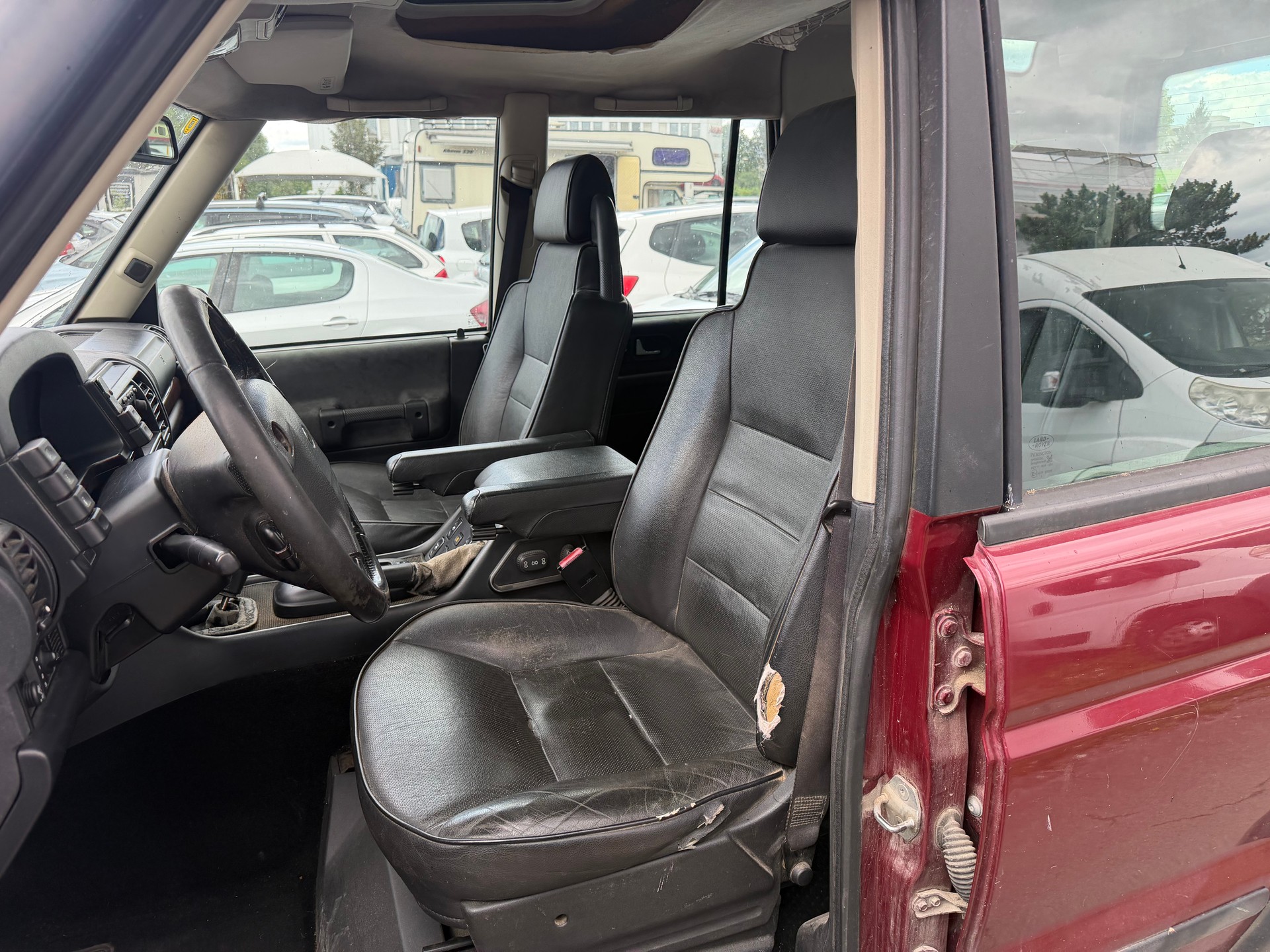 LAND ROVER Discovery 4.0 ES-image-8