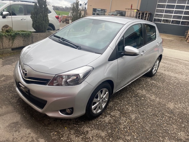 TOYOTA Yaris 1.33 Sol Multidrive-image-0