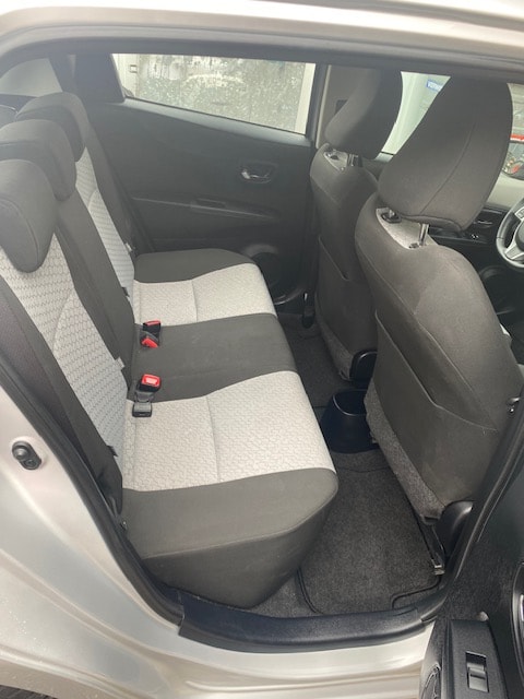 TOYOTA Yaris 1.33 Sol Multidrive-image-9