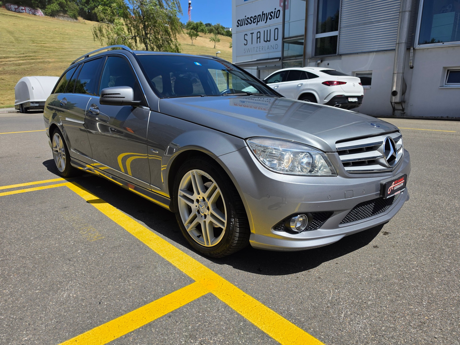 MERCEDES-BENZ C 180CGI BlueEfficiency-image-2