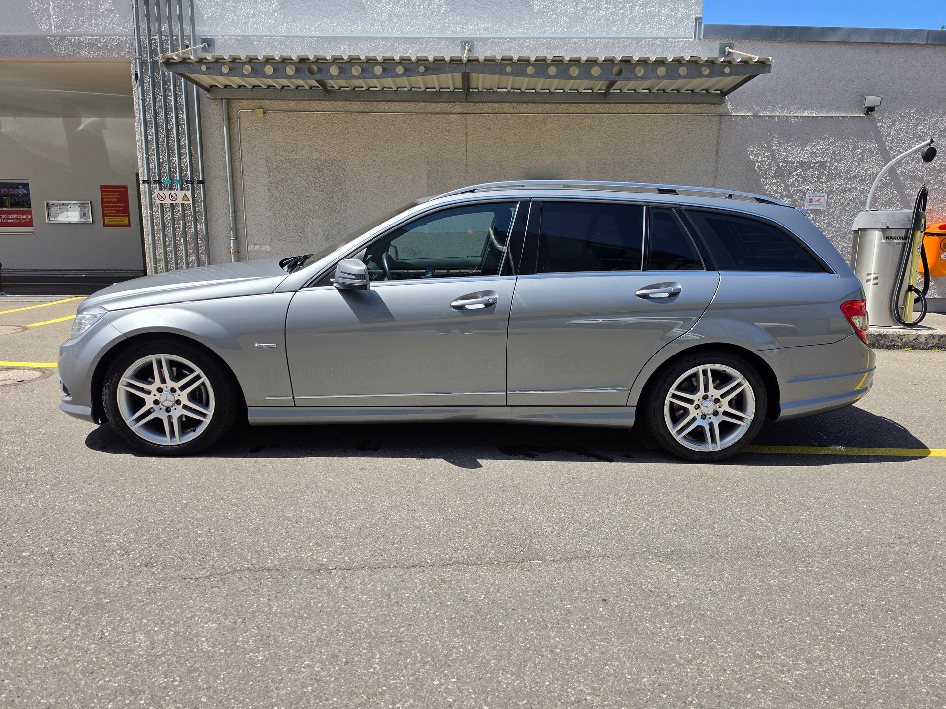 MERCEDES-BENZ C 180CGI BlueEfficiency-image-7