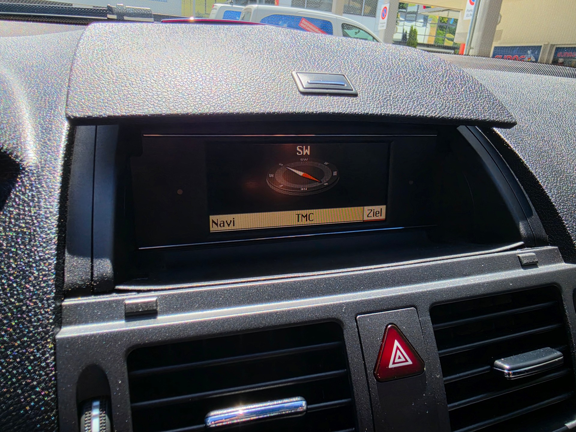 MERCEDES-BENZ C 180CGI BlueEfficiency-image-32