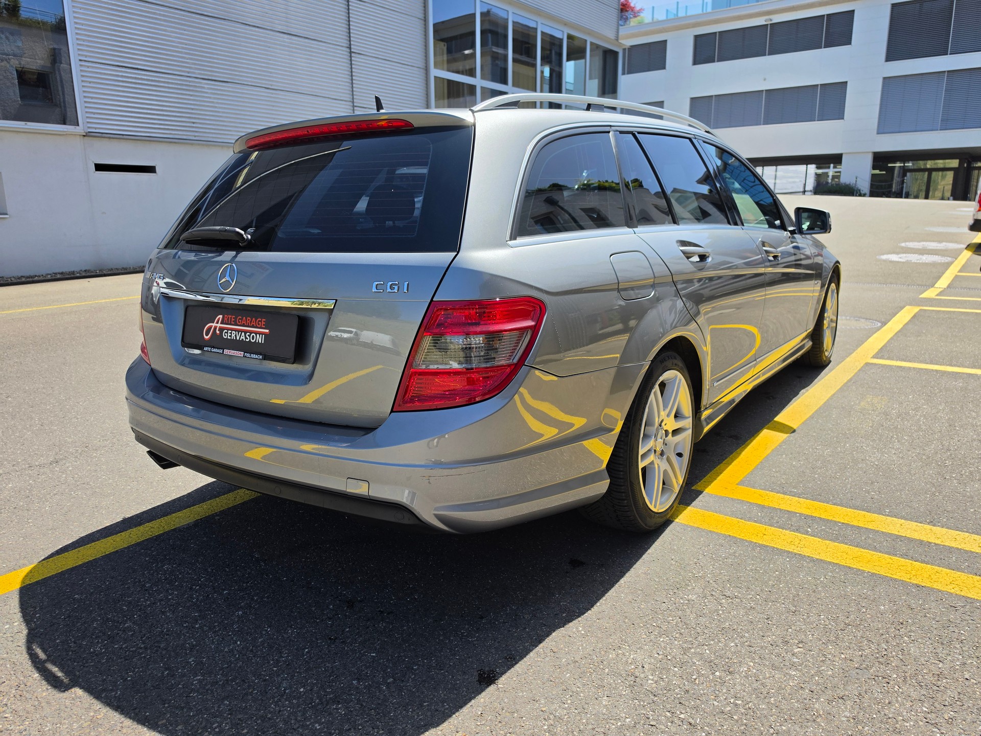 MERCEDES-BENZ C 180CGI BlueEfficiency-image-4