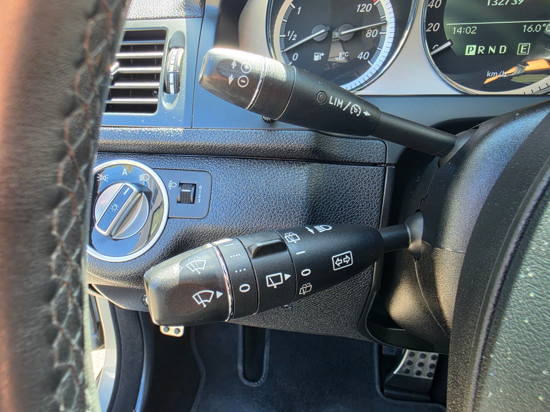 MERCEDES-BENZ C 180CGI BlueEfficiency-image-27