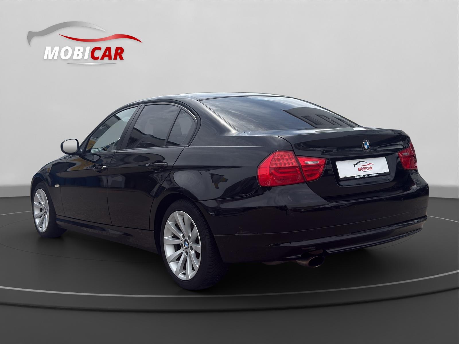 BMW 318i Access-image-2